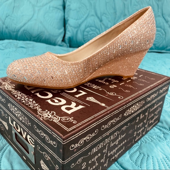Nicole Shoes - Glamorous Gold Wedges